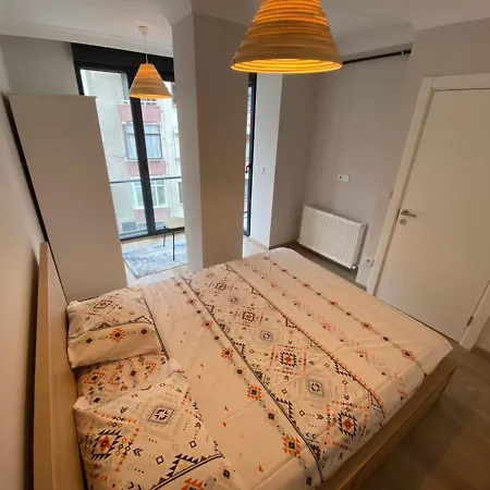 Riviera Bed & Breakfast