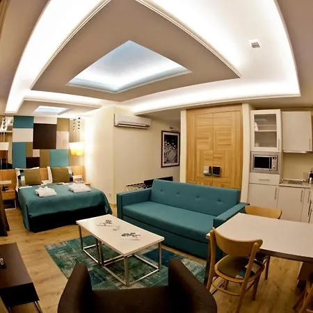 Collage Cihangir Apartahotel 3*