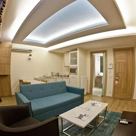 Collage Cihangir Apartahotel 3*