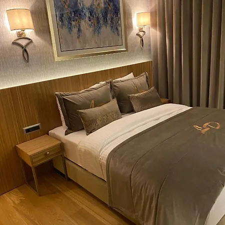 Lady Diana Hotel 4*
