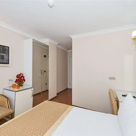 Anka Hotel 4*