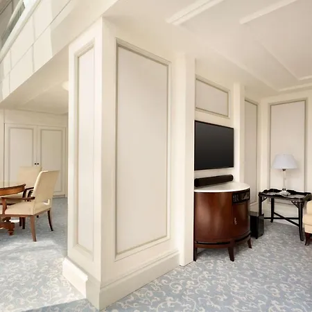 Shangri-la Bosphorus,