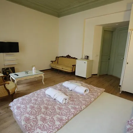 Aparthotel Hotel California