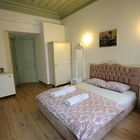Aparthotel Hotel California Istanbul