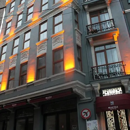 Iq Galatasaray Hotel *