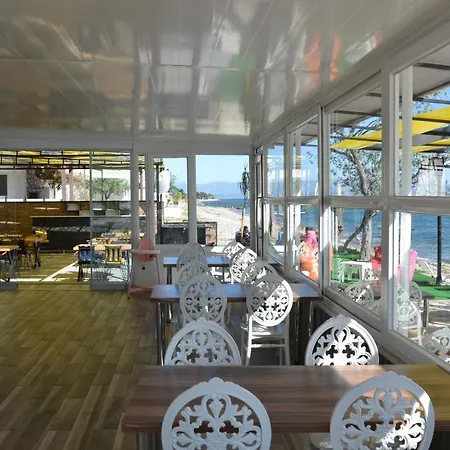 Hotel Paradise Beach Istanbul
