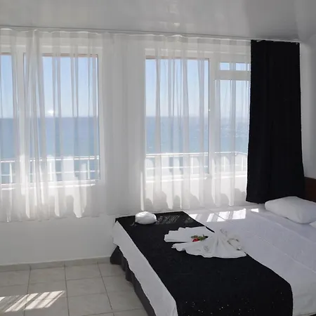 Hotel Paradise Beach