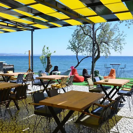Paradise Beach Hotel