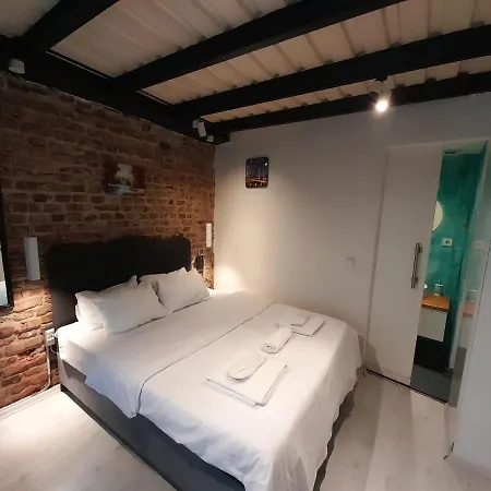Taxim No18 Boutique Aparthotel *