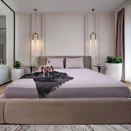 Walton Gardens Pera 4*