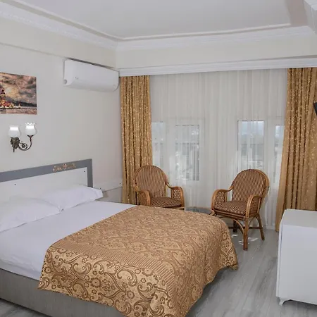 Hotell Hali 3*