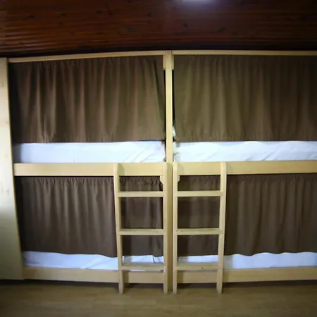 Yolohostel Hostel