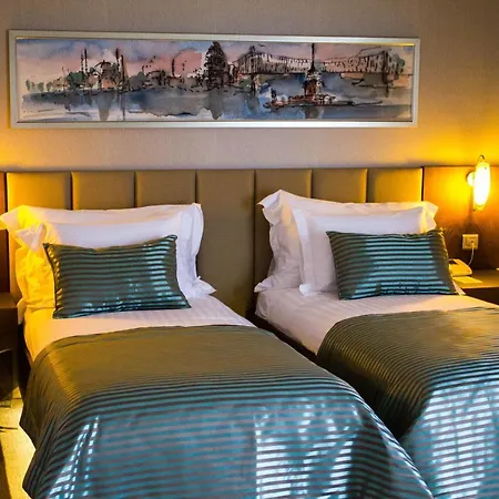 Hotel Grand Gulsoy Old City 4*