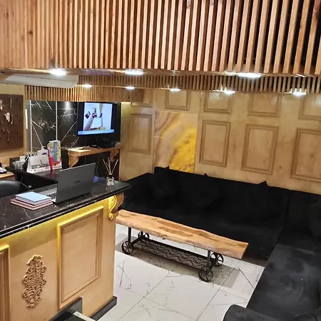 فندق Siesta Premium 2*