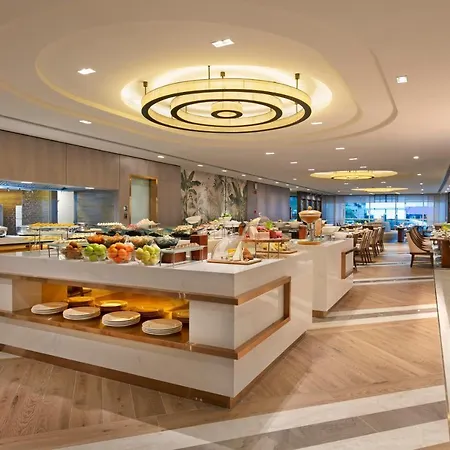 Titanic Port Bakirkoy Hotel
