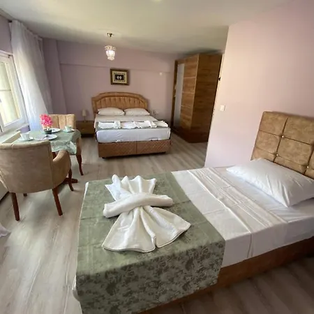 Hotel Garden House