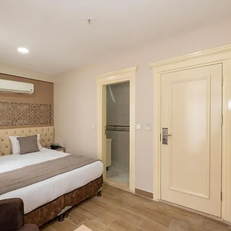 Taksim Peri Hotel 2*