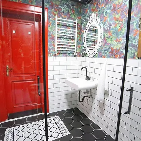 Private Turkish Hammam-sauna-balcony Galata 5th