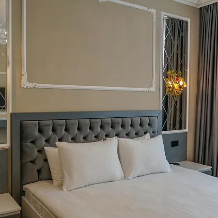 Hotel Arach Harbiye