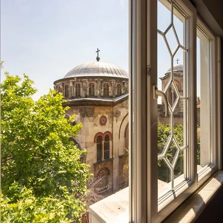 Sayeban Hotel 4*