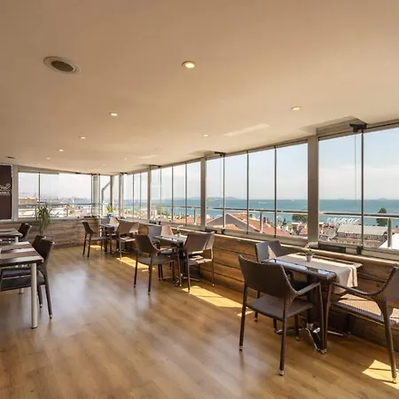 Sayeban Hotel 4*