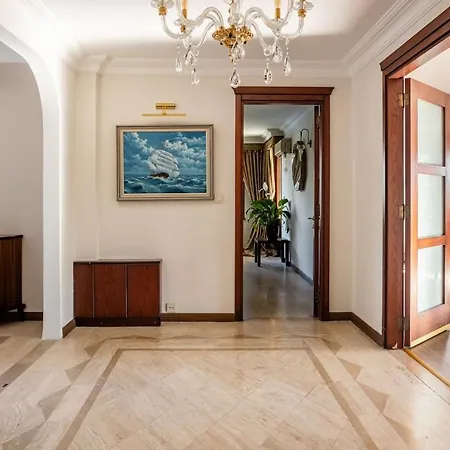 Bosphorus Villa *