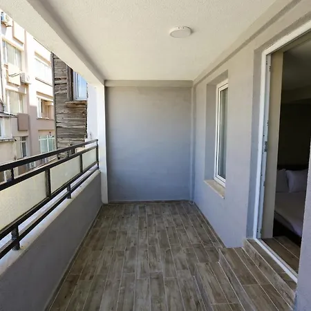 Hotel Arach Harbiye 4*