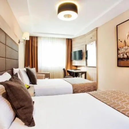 Nidya Galataport 4*