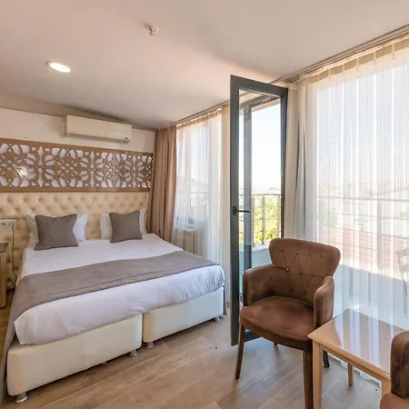 Taksim Peri Hotel 2*