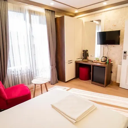 Hotel Dymar 3*