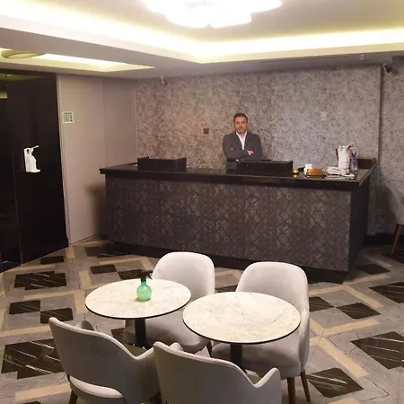 Vatan Asur Hotel 3*