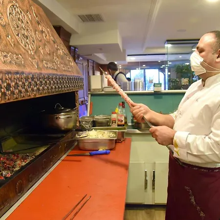 وطن أشور فندق