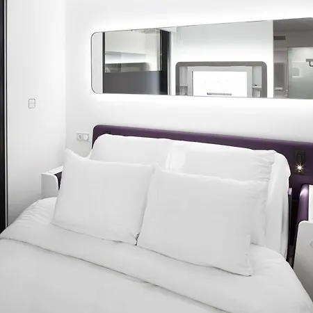 Hotel Yotelair Airport, Duty Free - International Transit Area 3*