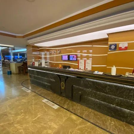 Prestige Old City 3*