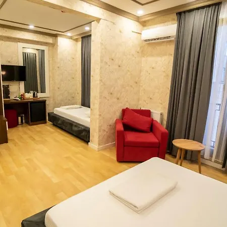 Dymar Hotel 3*
