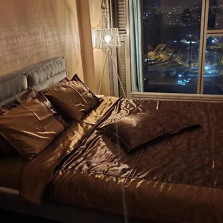 Daire Boğaz ve Şehir Manzaralı Skyland Residence 1+1 *