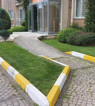 Apartment Beylikduzu Huzurlu Aile Yasam Sitesi Ful Donanimli Ev