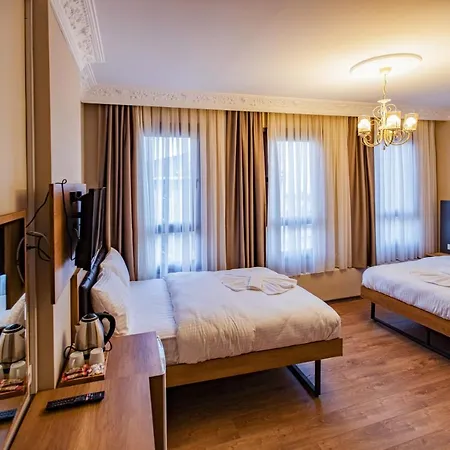 Grand Balyan & Restaurant 3*