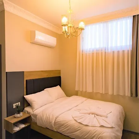Grand Balyan & Restaurant Hotel 3*