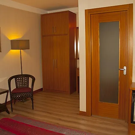 Island 2* Istanbulská provincie