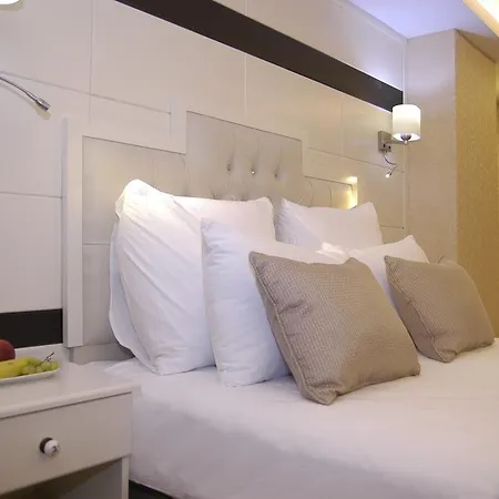 Comfort Elite Old 3*
