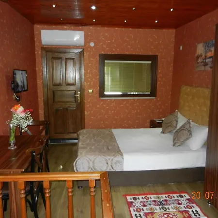 Royal Sultanahmet Hotel 2*
