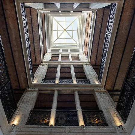 Sirkeci Hotel 4*