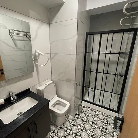 Almin Aparthotel