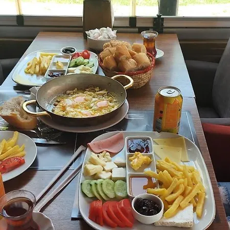 Beylikduzu Huzurlu Aile Yasam Sitesi Ful Donanimli Ev *