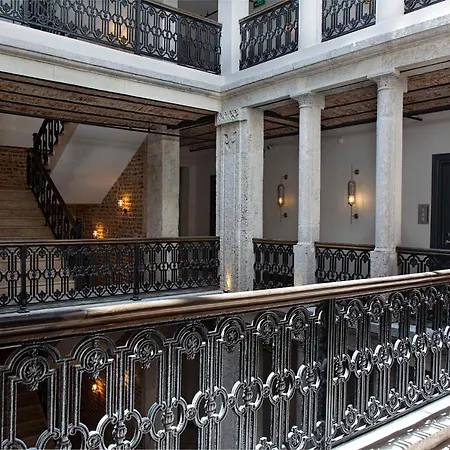 Hotel Sirkeci 4*
