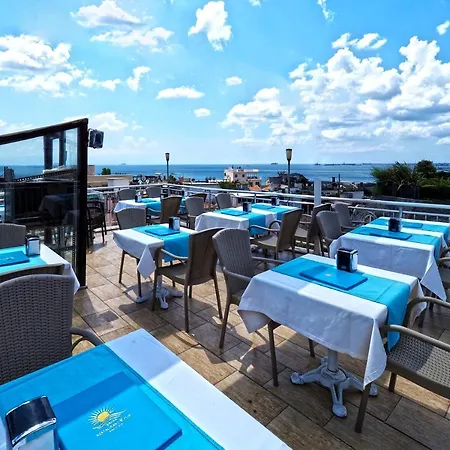 The Sunrise Otel