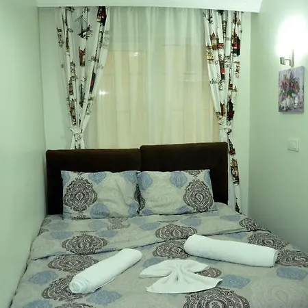 Cmy Aparthotel