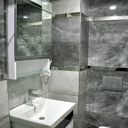 Aparthotel Cmy