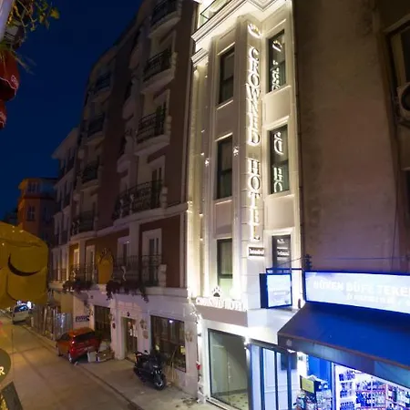 Crowned Hotel